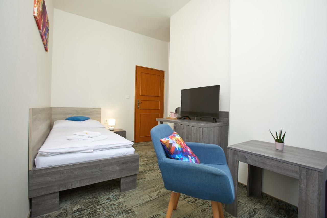 Penzion Vila Tereza Hranice  Extérieur photo